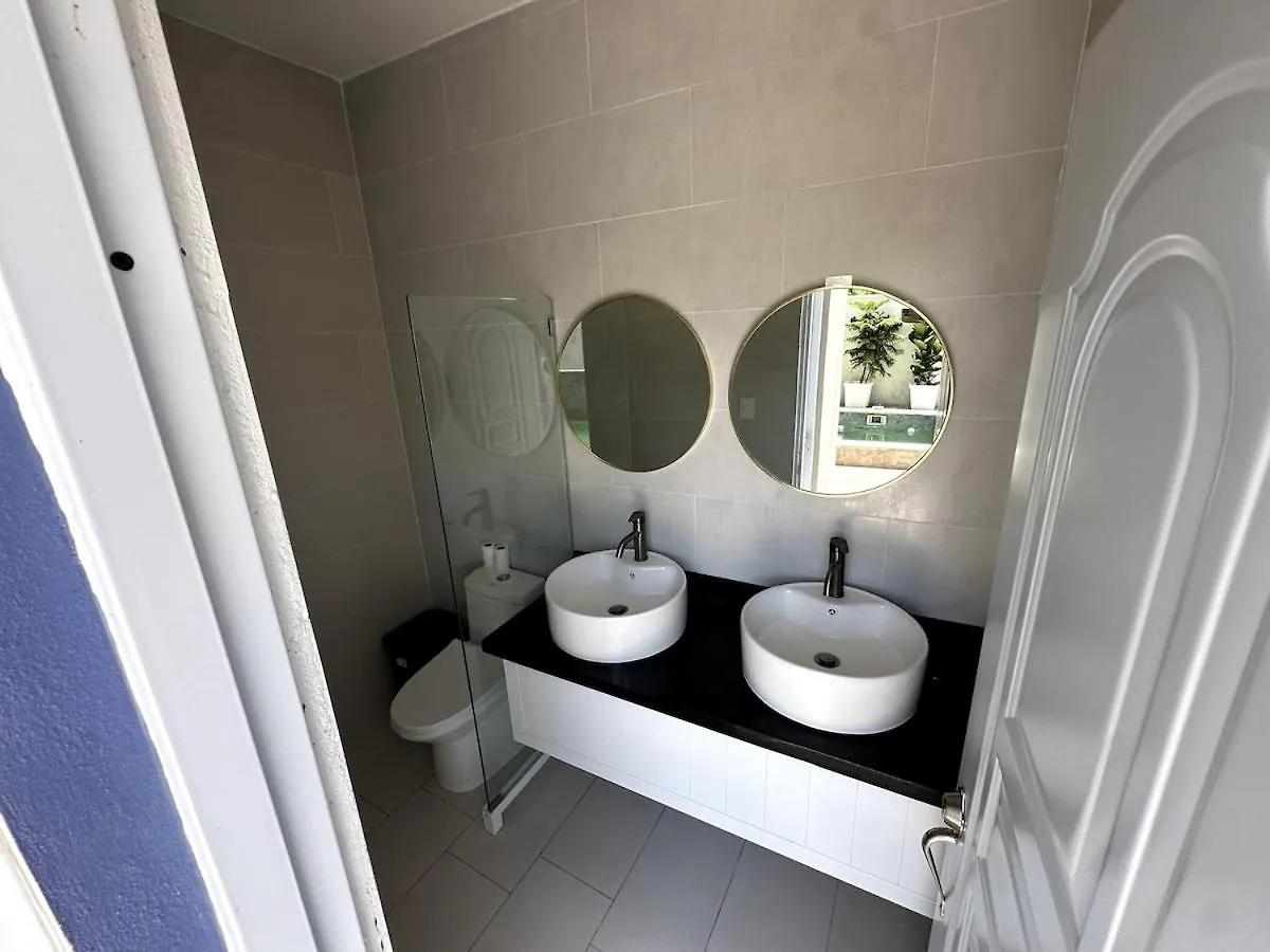 Villa In La Vega With Private Pool Colorado