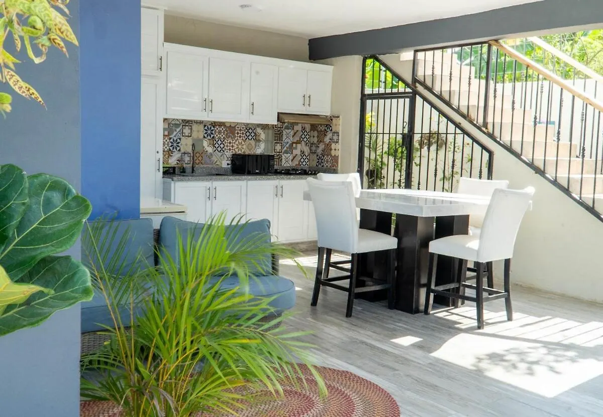 Villa In La Vega With Private Pool Colorado